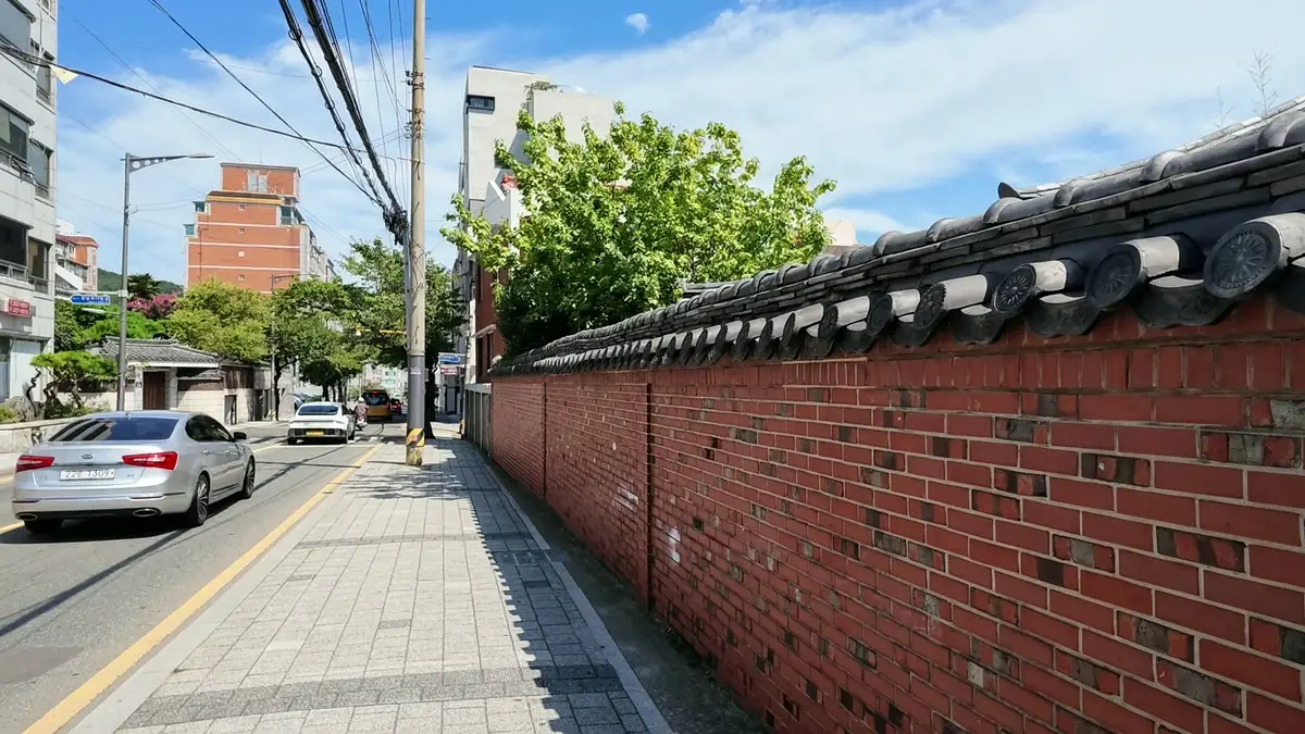 부산 걷기좋은길 — 범일역에서 대연역까지 5km, 한여름 낮에 가면 후회합니다